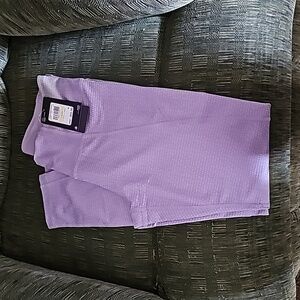 Ladies Under Armour leggings.